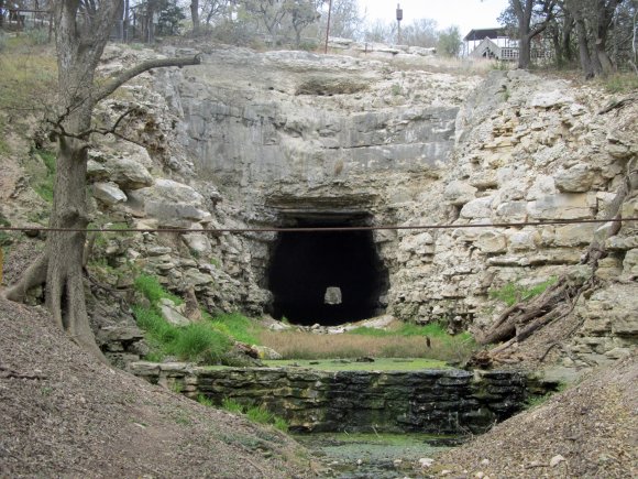 31 bat tunnel