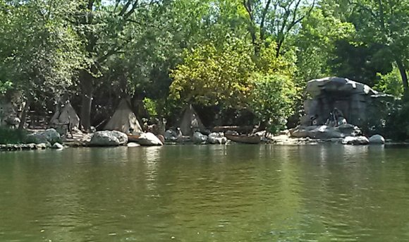 08 17 canoes teepees