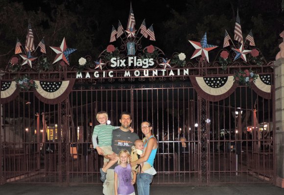 six flags benjamin nate joel becca hannah