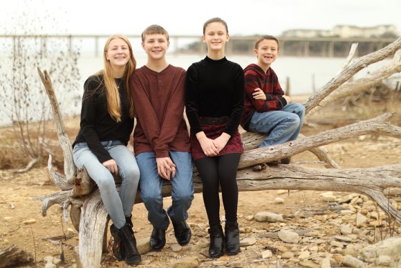 siblings
