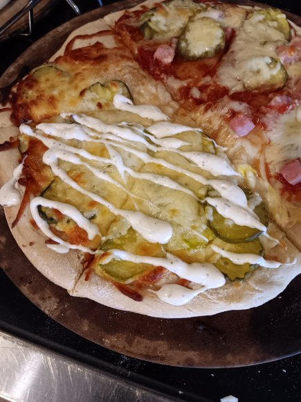 28 pickle pizza