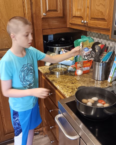 25 boiled eggs