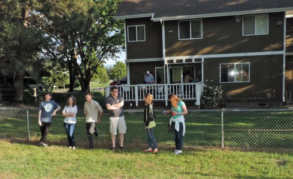 horseshoes audience