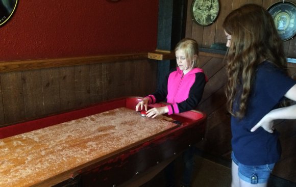 shuffleboard hannah abby