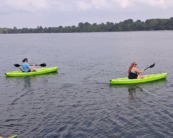 kayak lisa amy