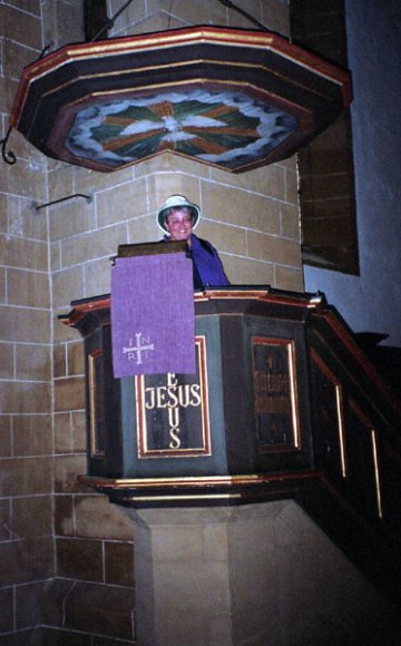 10-6 Deb in pulpit