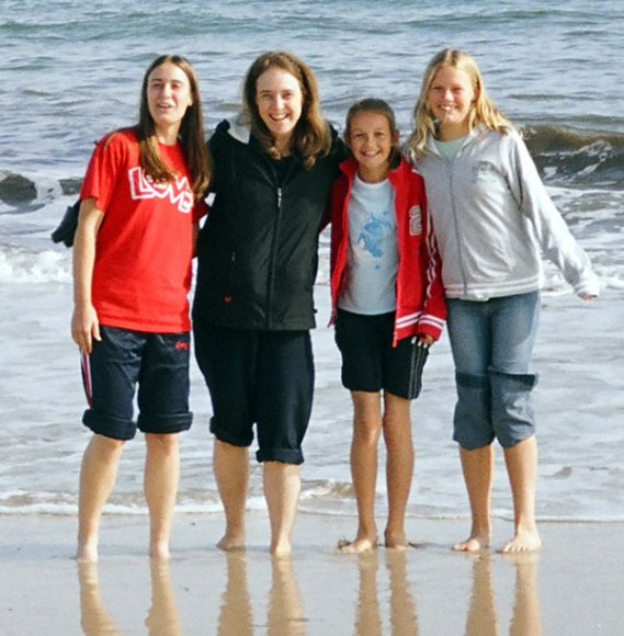 11 henley beach girls