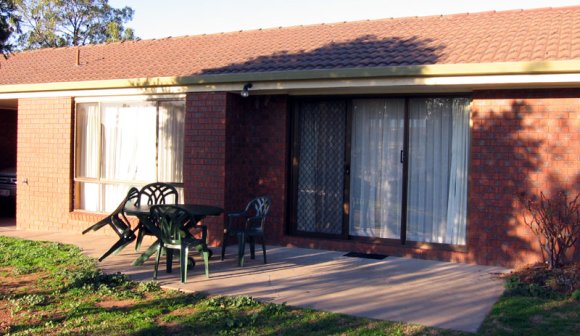 15 numurkah villa no 24 back