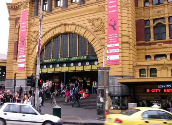 16 melbourne flinders street station2