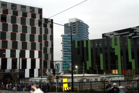 16 melbourne optical illision building