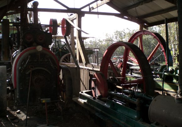 17 echuca old equipment6