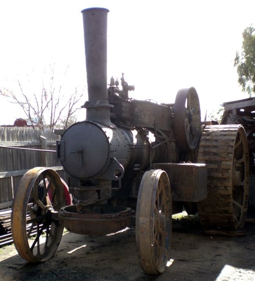 17 echuca old equipment9