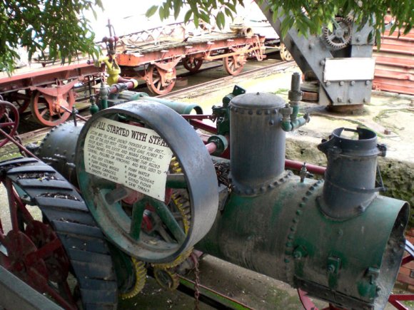 17 echuca old equipment