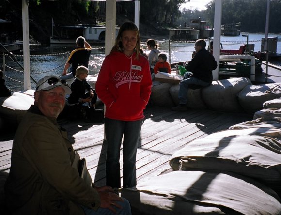 17 echuca paddle boat donald kirsten