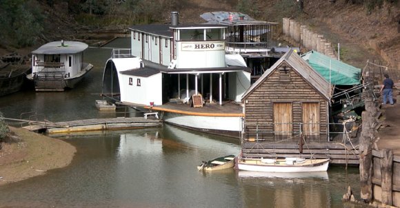 17 echuca restoration bay