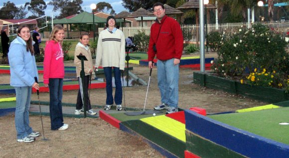 17 numurkah minigolf lisa kirsten alayna becca nate