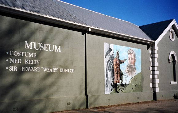 18 ned kelly musuem