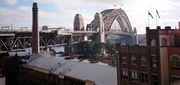 20 Sydney Harbor Bridge