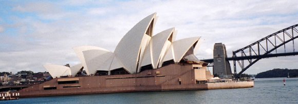 20 sydney opera house and bridge