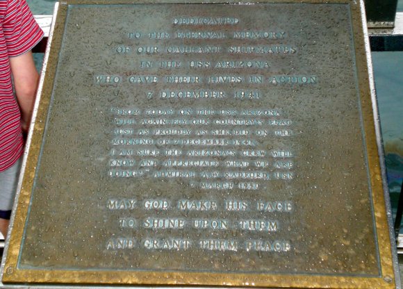 10 memorial plaque3