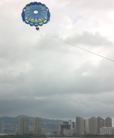 04 parasailing3