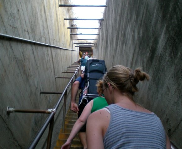 06 diamondhead stairs