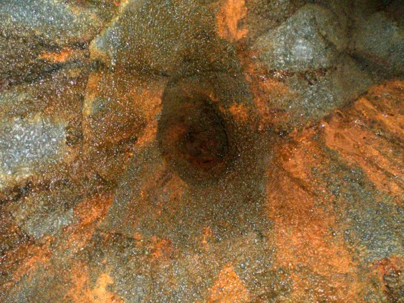 07 lava tube