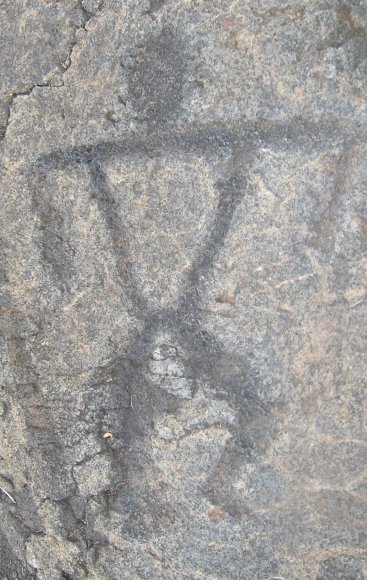 22 petroglyph man3