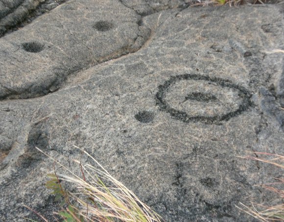 25 petroglyph circles3