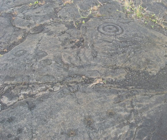 25 petroglyph circles4