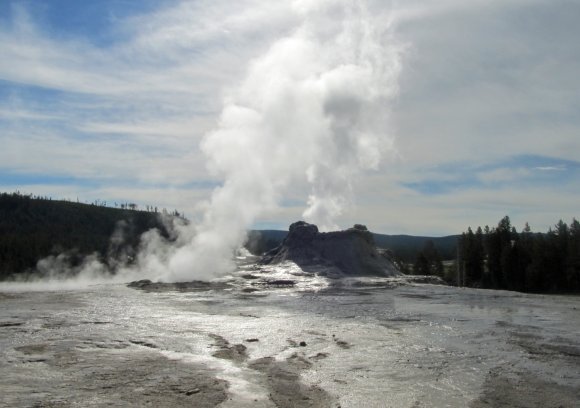 21 castle geyser