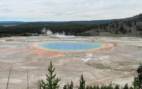 05 grand prismatic spring